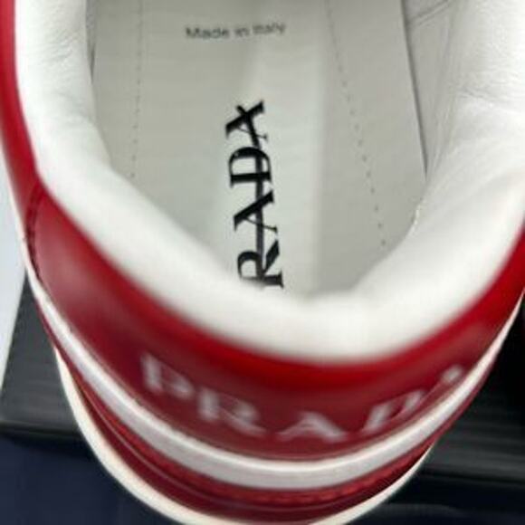 Men’s Prada downtown leather logo sneakers size 12.5 made in Italy - Picture 4 of 9